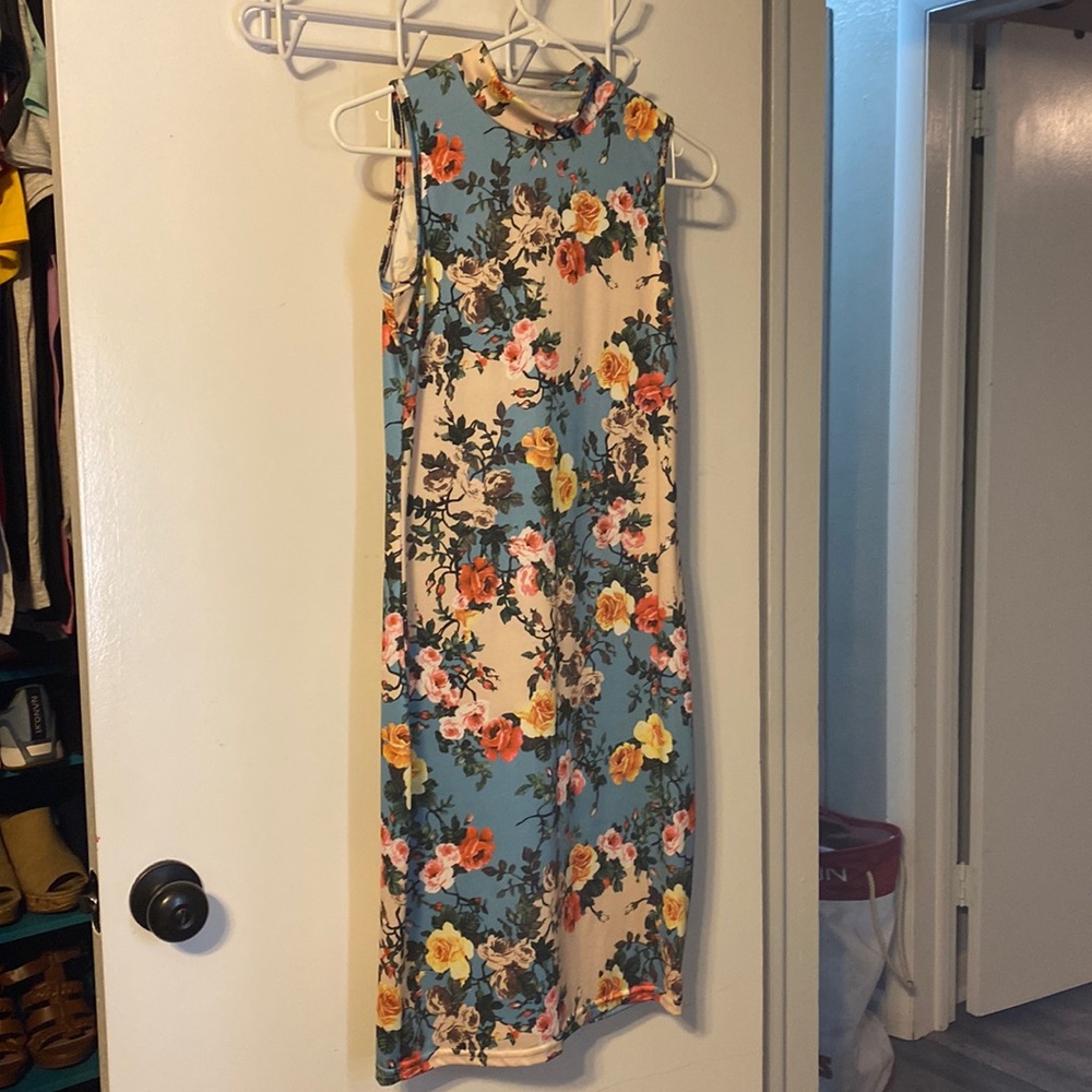 Midi dress